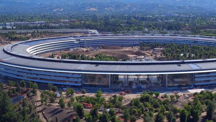 Apple Park&#039;ın son hali 