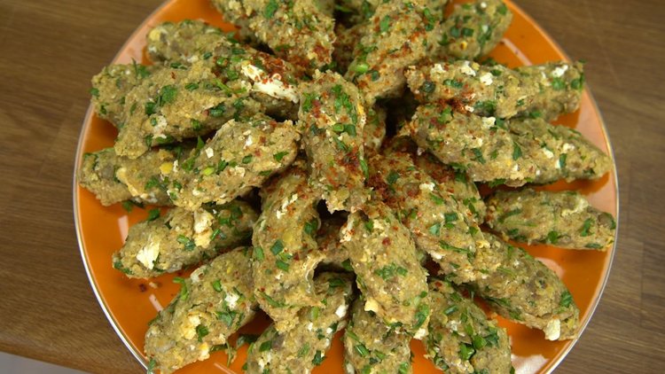 Yeşil Mercimek Köftesi