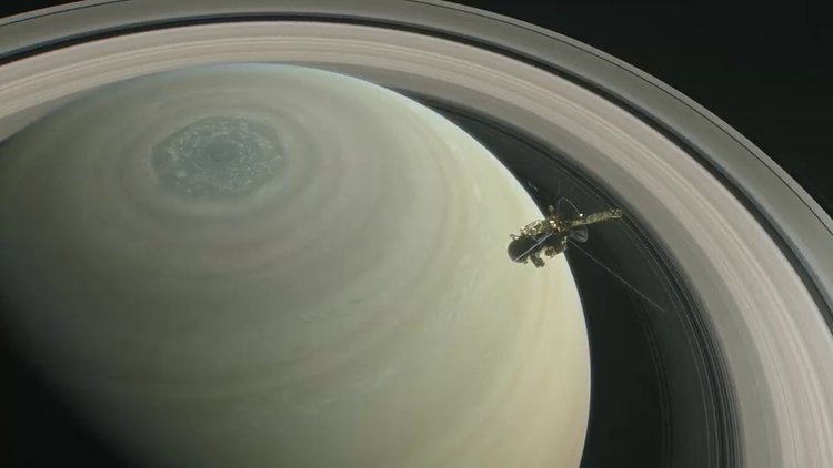 Satürn görevini tamamlayan Cassini intihar dalışına geçti