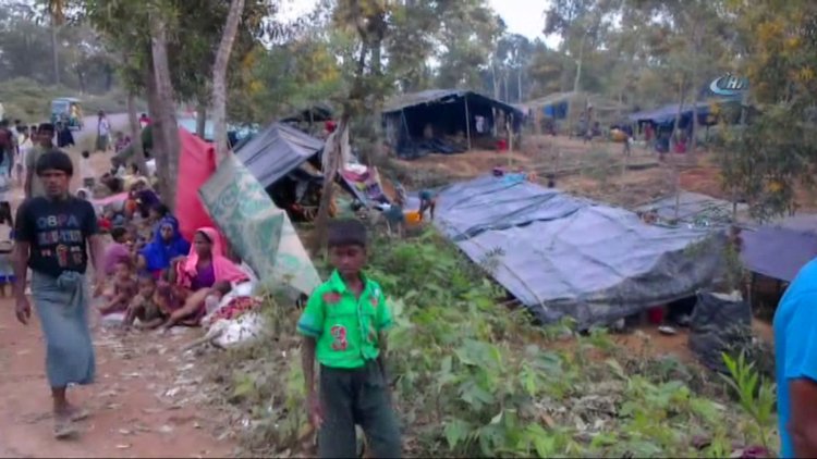 Bangladeş'te Rohingya Müslümanlarının kampları görüntülendi