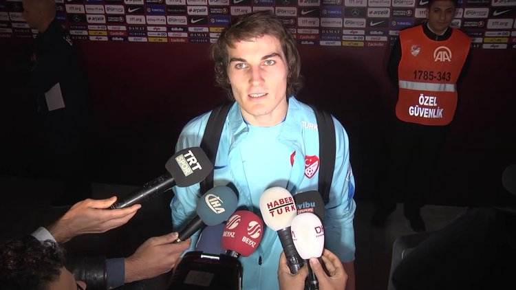 Çağlar Söyüncü: Tüm Türkiye halkından özür diliyoruz