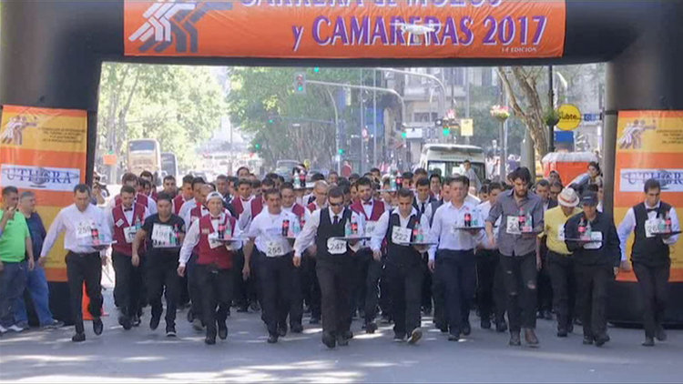 En hızlı garson yarışı