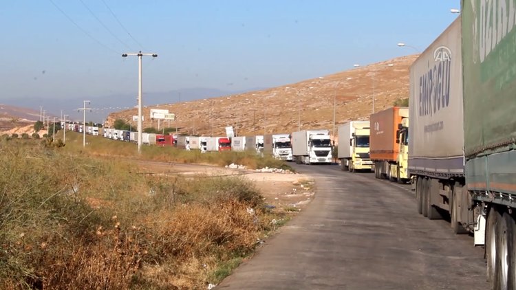 Cilvegözü Sınır Kapısı ticari tırlara açıldı