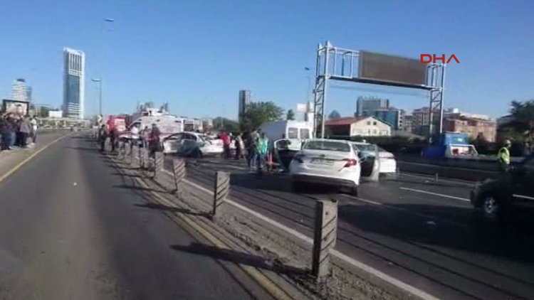 D-100'de trafik kazası: 2 yaralı