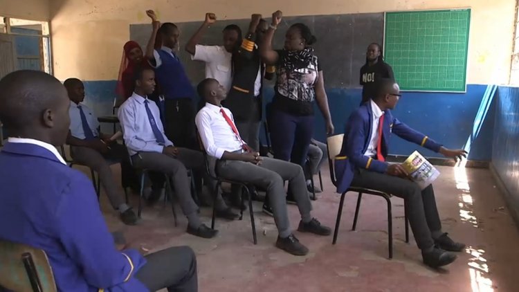 Erkeklere toplu taşıma araçlarında taciz etmemeyi öğretmek