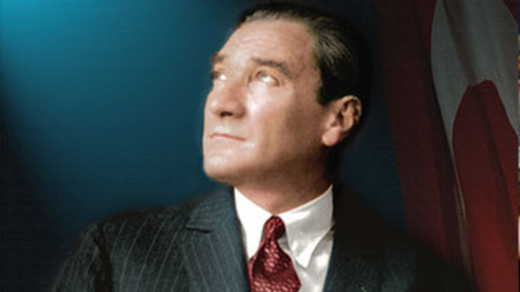 Ünlülerden işaret diliyle &#039;İzmir Marşı&#039;