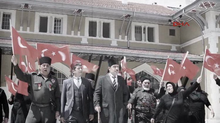 Adanalılar'dan Cumhuriyet filmi