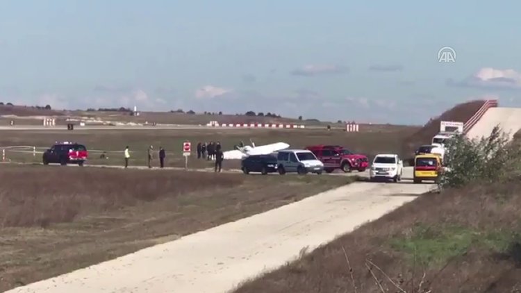 Tekirdağ'da eğitim uçağı düştü!