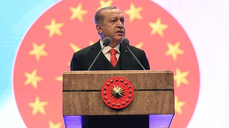 'AKM yıkılıyor, yeni bina...'