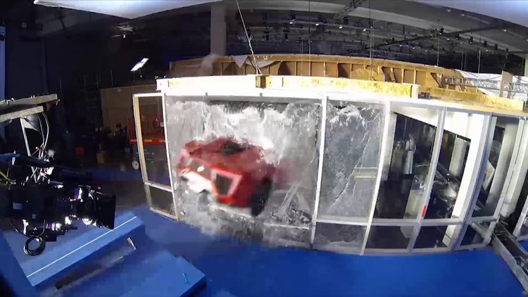 Hızlı Ve Öfkeli 7'nin meşhur araba sahnesi böyle çekilmiş!