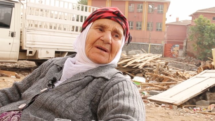Kentsel dönüşümle mahallerinden kopan Surlular