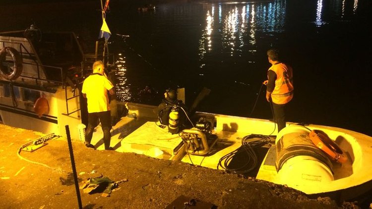 Sürücü boğularak öldü