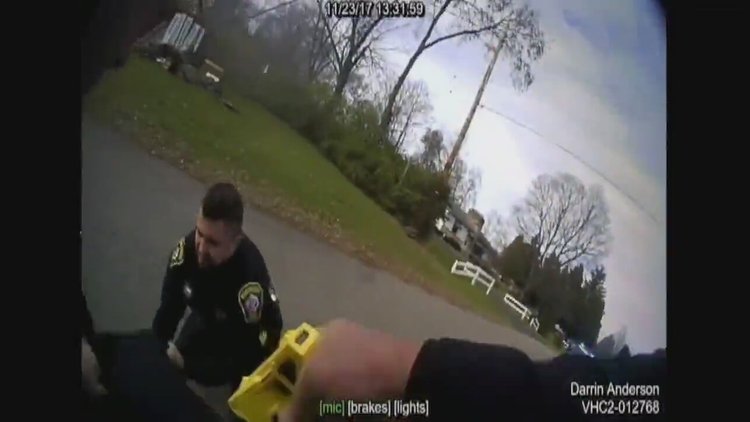 Yanlışlıkla iş arkadaşını vurdu