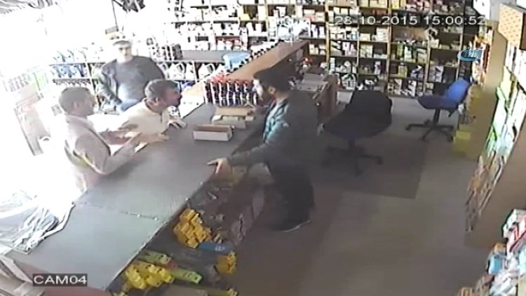 Dükkan sahibinden müşteriye Osmanlı tokadı!