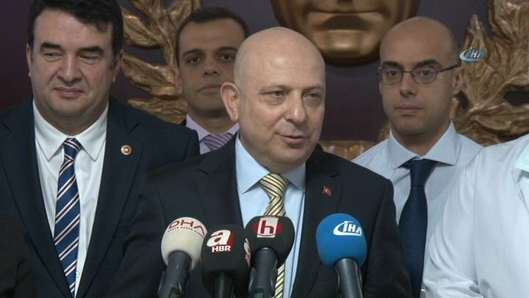 Deniz Baykal tedavi için Almanya'ya gitti