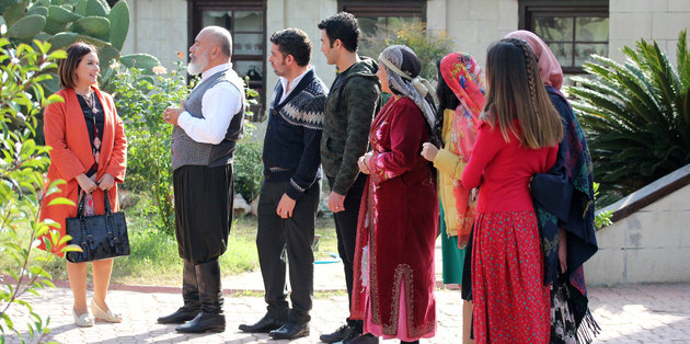 Keşke Hiç Büyümeseydik 2.Bölüm izle Keşke Hiç Büyümeseydik 2.Bölüm izle