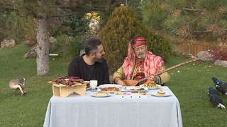 Turgay Başyayla ile Lezzet Yolculuğu’nun Afyon’daki ilk durağı İhsaniye ilçesine bağlı Karacaahmet Köyü oluyor.