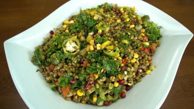  Maş Fasulye Salatası