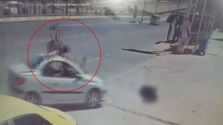 Bisikletiyle beraber takla attı