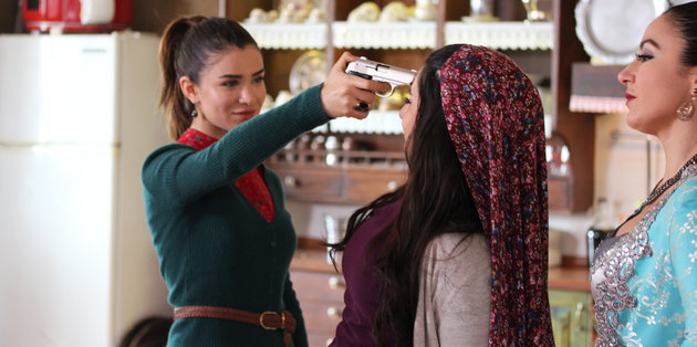 Keşke Hiç Büyümeseydik 2.Bölüm izle Keşke Hiç Büyümeseydik 2.Bölüm izle