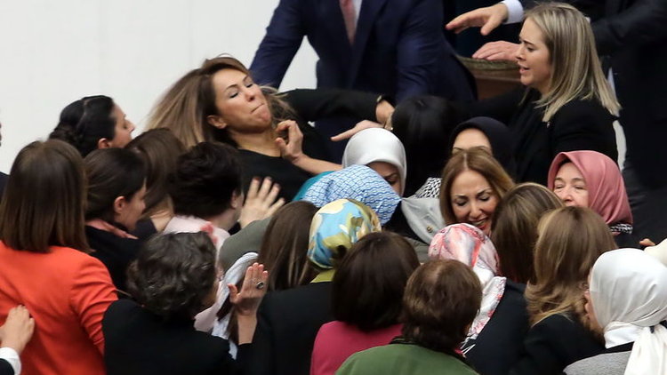 2017&#039;de siyasette ilginç anlar