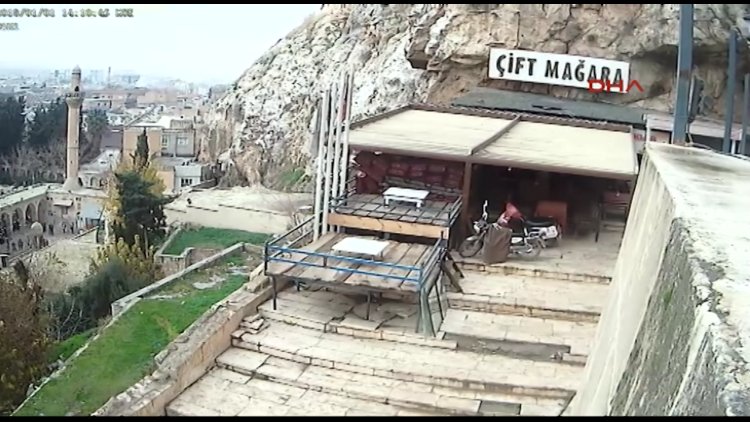 Kalede fotoğraf için poz verirken düşüp hayatını kaybeden Halil Dağ'ın düşme anı