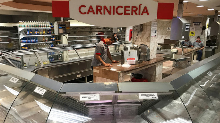 Marketleri yağmaladılar