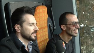 Türkiye’nin “Gülen Adam” olarak tanıdığı Adem, Uğur’la Fenomen Avı’nda. O sürekli gülüyor, ilginç kahkahasıyla etrafındakileri de güldürdü. ...