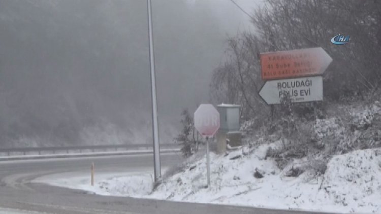 Bolu Dağı'nda kar yağışı başladı
