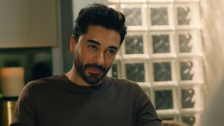 Ali Asaf akşam yemeğinde Eylül'e baba olmak istediğini bir kez daha söyler. Ancak Eylül, Ali Asaf'ın istediği cevabı vermez. ...