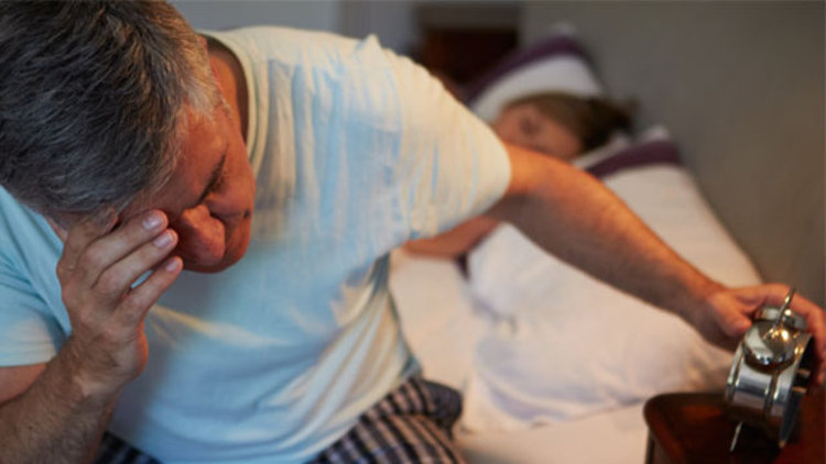 Yeterli uyku alamadığınızı gösteren işaretler!