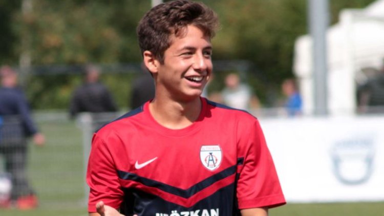 Penaltıyı taca attı