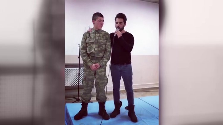 Yusuf Güney'den Mehmetçiğe moral konseri