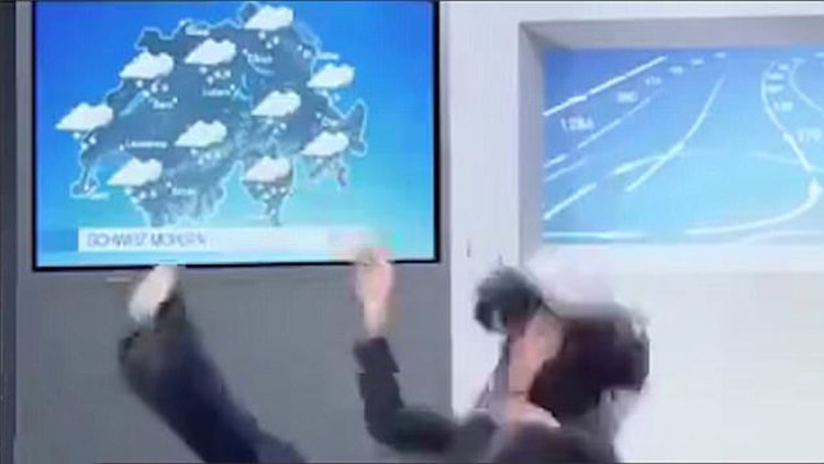 Canlı yayında takla attı