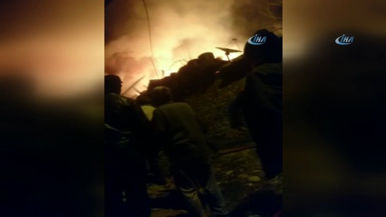 Isparta Gelendost'ta büyük yangın