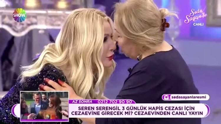 Dilber Ay, Seda Sayan'ı burnundan öptü