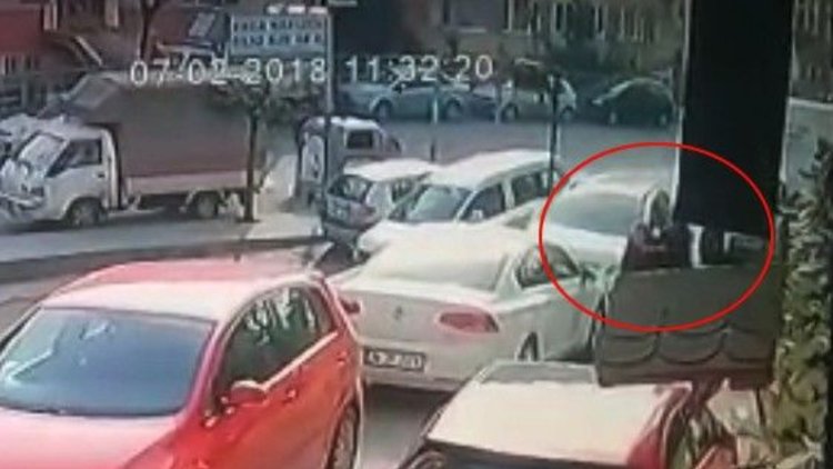 Boşanmak isteyen karısını böyle öldürdü