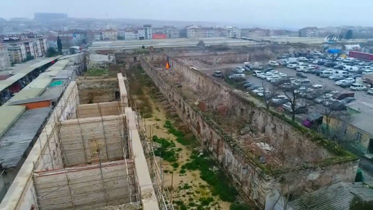 Restorasyon değil adeta tarihi eser cinayeti