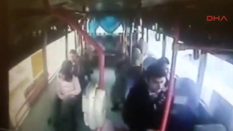 Adana'da otobüs şoföründen şehit annesine küstah yaklaşım