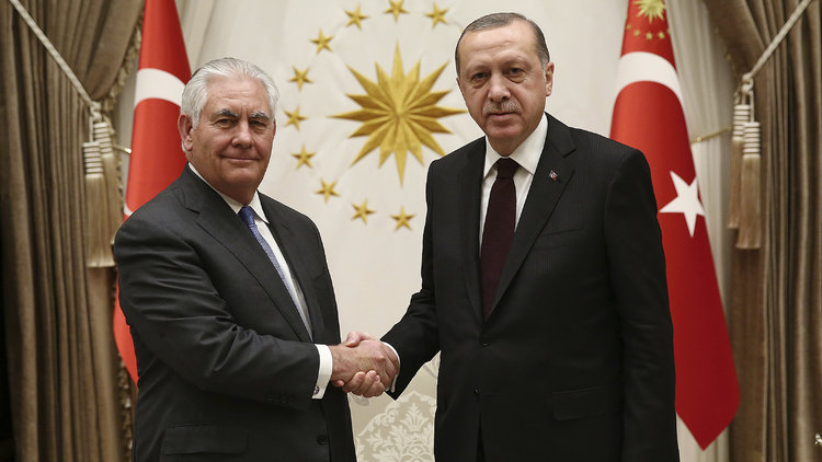 Külliye'de kritik görüşme başladı