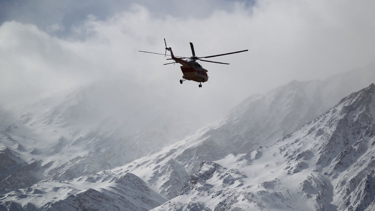 İran&#039;da düşen yolcu uçağının enkazı bulundu