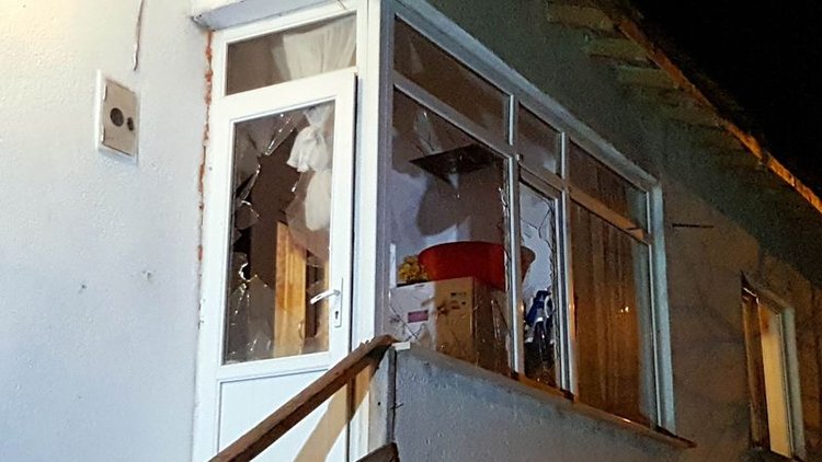 Sevdiği kızın ailesini katletti, O sırada bir de canlı yayın yaptı... 