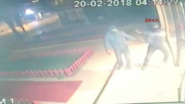 Bağdat Caddesi'ndeki çifte soygun kamerada