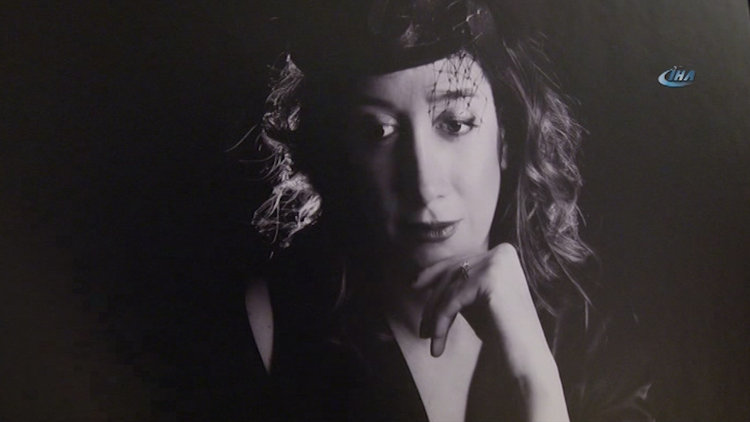 'Dünyanın Dört Bir Yanından Kadın Portreleri' sergisi