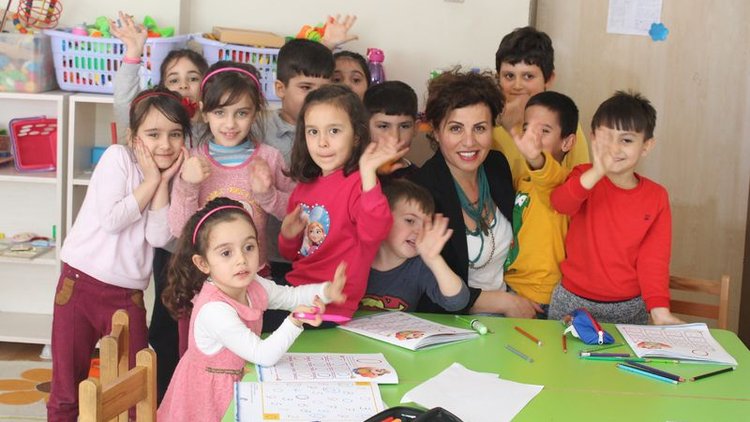 Zorla evlendirildi, şiddet gördü, çocuklarından ayrı kaldı...Kadının azmi engelleri aştı