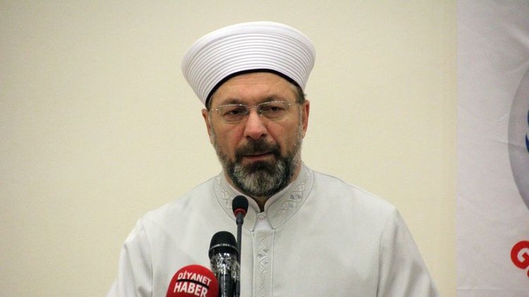 Erbaş, doğru bilgi için Din İşleri Yüksek Kurulu'nu adres gösterdi