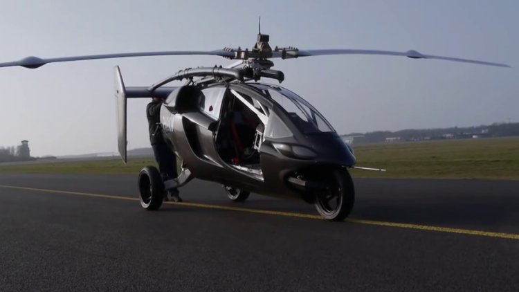 Dünyanın ilk uçan arabası PAL-V