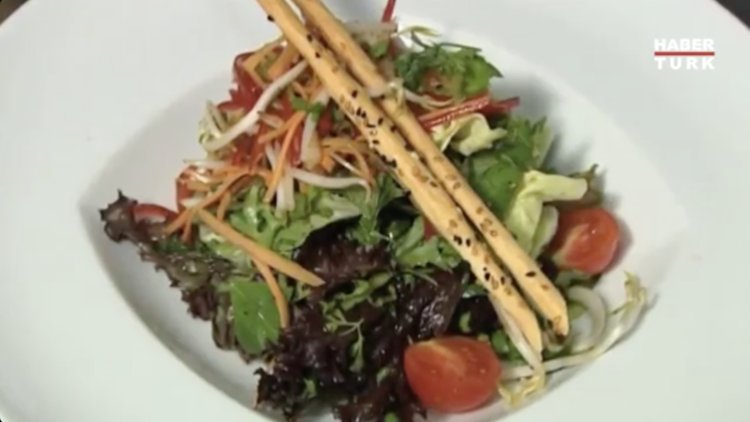 Yeşil Asya Salatası tarifi