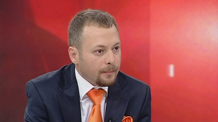 Sağlık Masası - 13 Mayıs 2010 "Meme Estetiği"