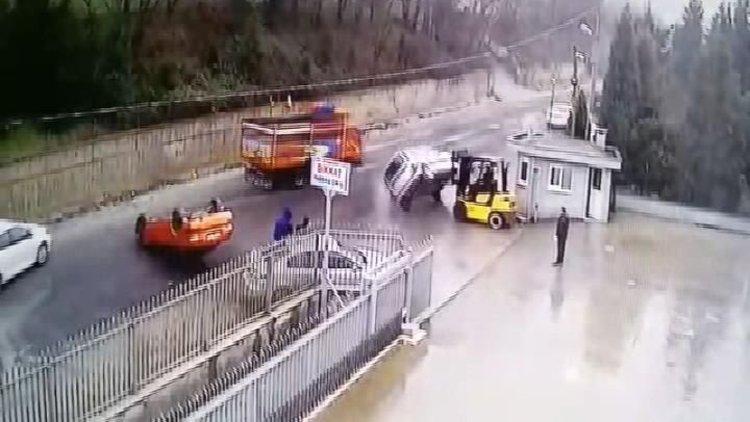 Kardeşine sinirlendi... Hiç beklenmedik bir şey yaptı!